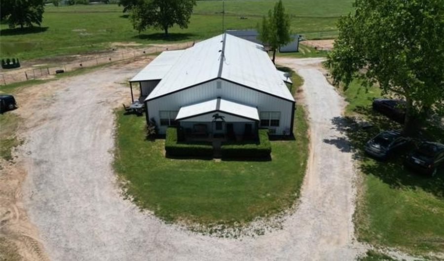10815 State Hwy 19, Ada, OK 74820 - 2 Beds, 2 Bath