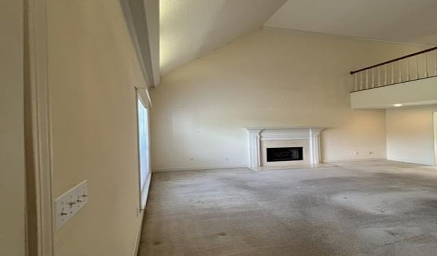108 GREENWOOD Ln, Alabaster, AL 35007 - 3 Beds, 2 Bath