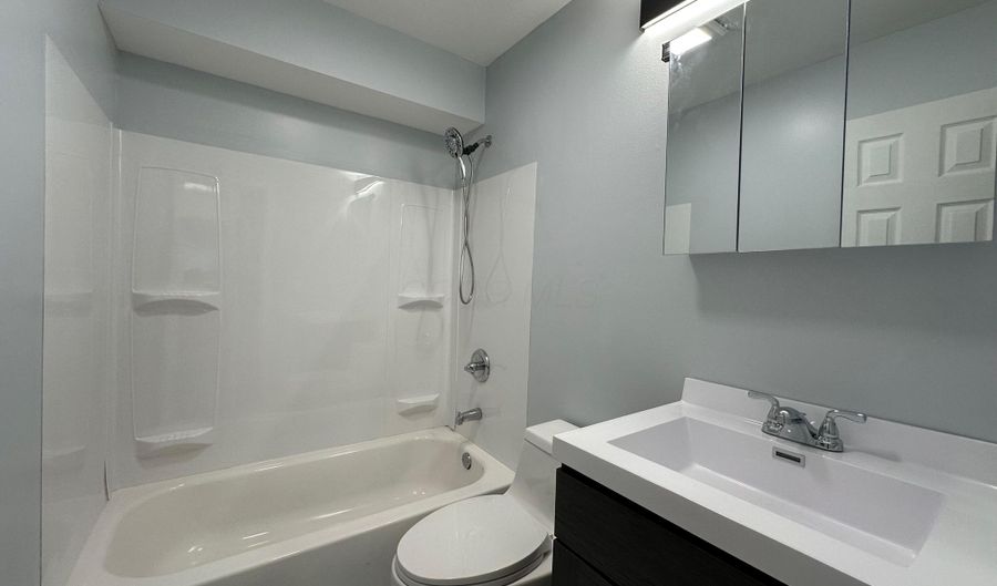 4735 Frost Ave, Columbus, OH 43228 - 3 Beds, 1 Bath