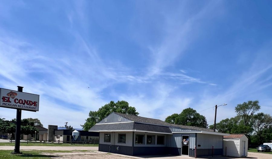 831 N Munsterman St, Appleton, MN 56208 - 0 Beds, 1 Bath