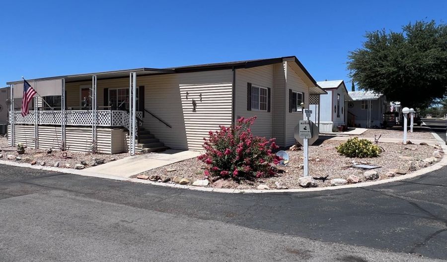 1110 S HWY 80 100, Benson, AZ 85602 - 3 Beds, 2 Bath