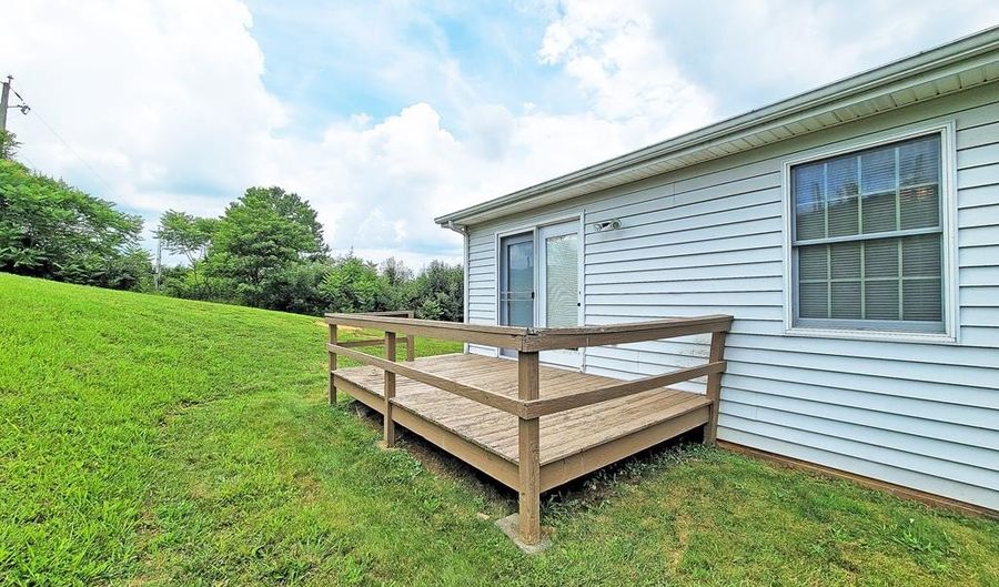 330 Jones Ln, Abingdon, VA 24210 - 2 Beds, 1 Bath