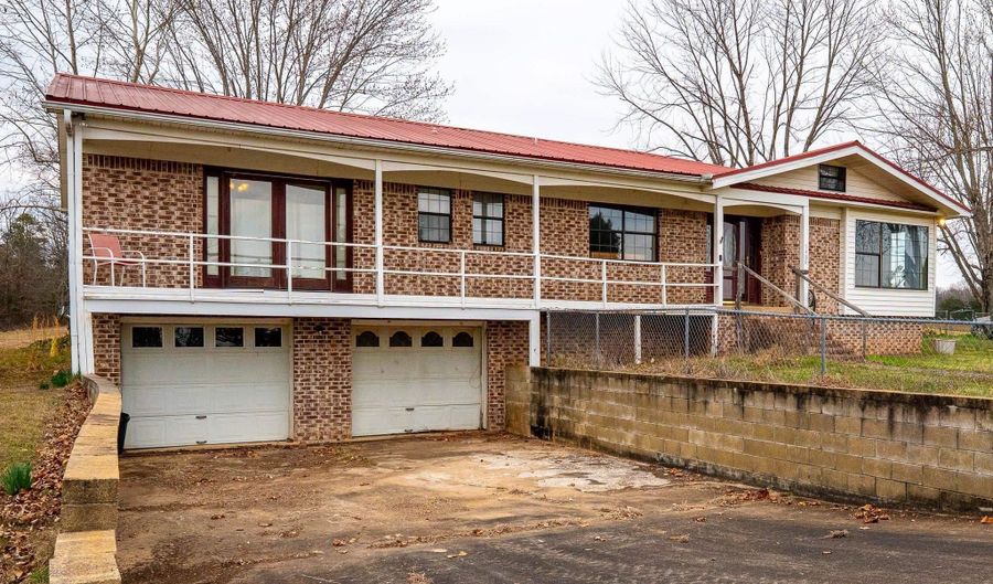 7488 Highway 92 W, Bee Branch, AR 72013 - 3 Beds, 2 Bath