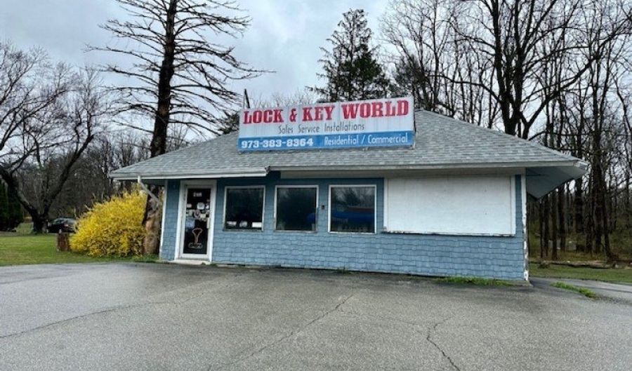 471 Rt 206, Andover, NJ 07860 - 0 Beds, 0 Bath