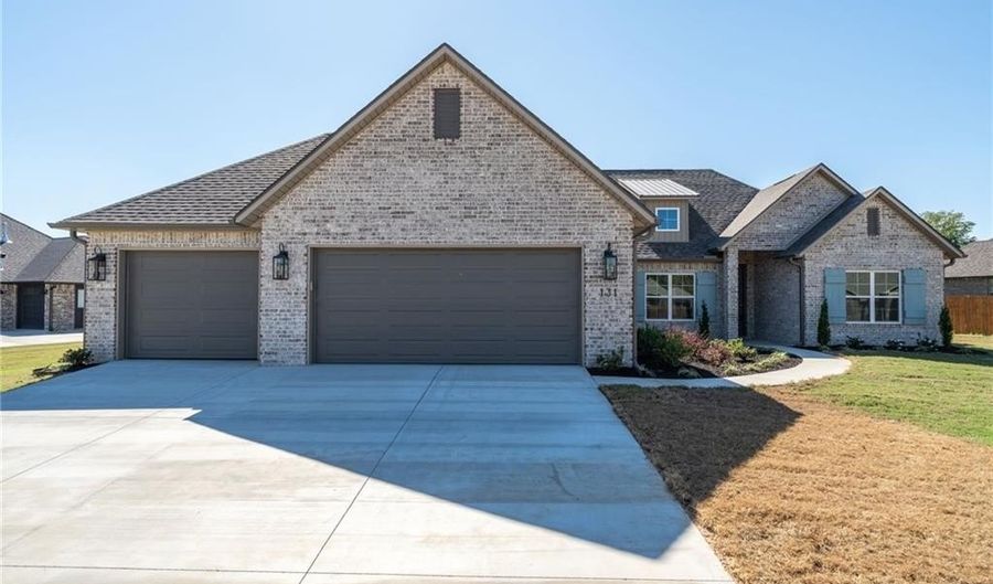 131 Brown Quail Trce, Barling, AR 72923 - 3 Beds, 2 Bath