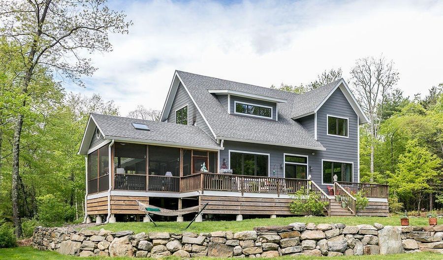 43 Bee Tree Ln, Accord, NY 12404 - 3 Beds, 4 Bath