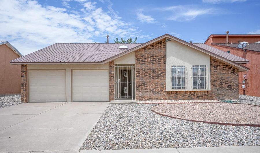 5609 Wingate Ave NW, Albuquerque, NM 87120 - 3 Beds, 2 Bath