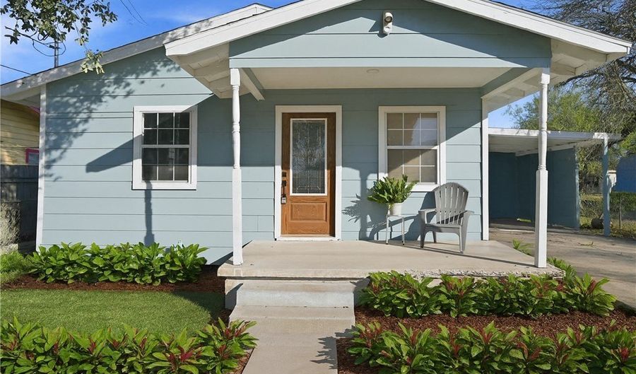 109 Dewey Ave, Alice, TX 78332 - 3 Beds, 2 Bath