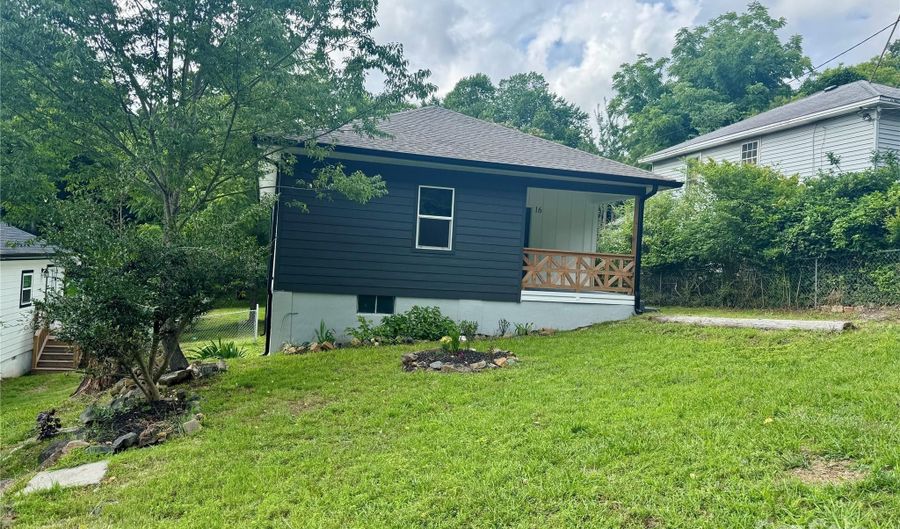 16 Cherry St, Badin, NC 28001 - 3 Beds, 2 Bath