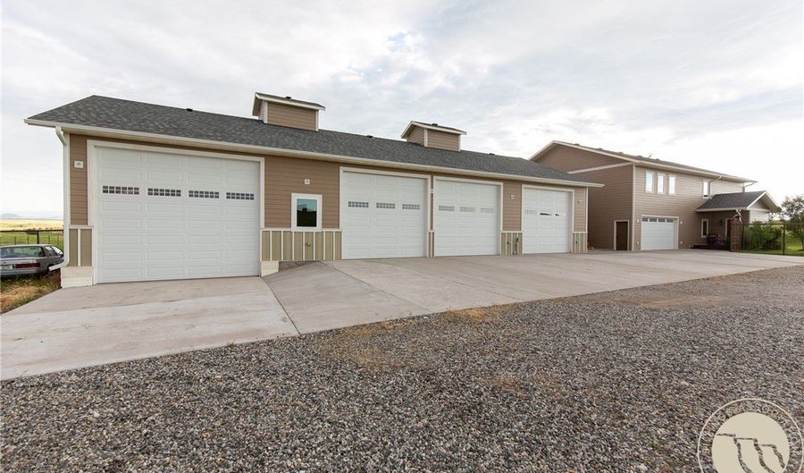 46 Rapelje Rd, Big Timber, MT 59011 - 4 Beds, 4 Bath