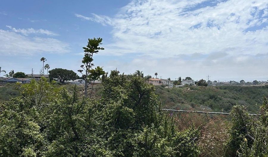 2750 Wheatstone 26, San Diego, CA 92111 - 2 Beds, 2 Bath