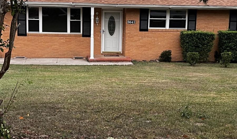 3641 Lake Shore Dr, Martinez, GA 30907 - 6 Beds, null Bath