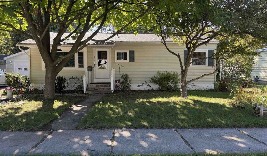 69 Arlington Ct, Burlington, VT 05408 - 2 Beds, 2 Bath
