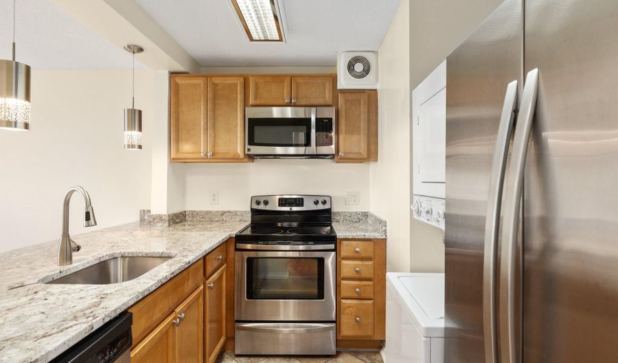 900 N STAFFORD St 1206, Arlington, VA 22203 - 1 Beds, 1 Bath