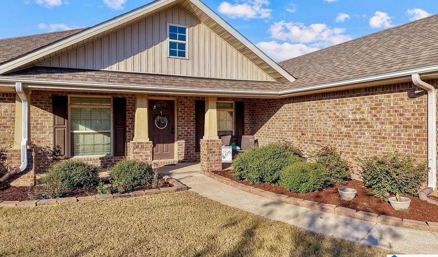 325 GOLDEN MEADOWS Pl, Alabaster, AL 35007 - 3 Beds, 2 Bath