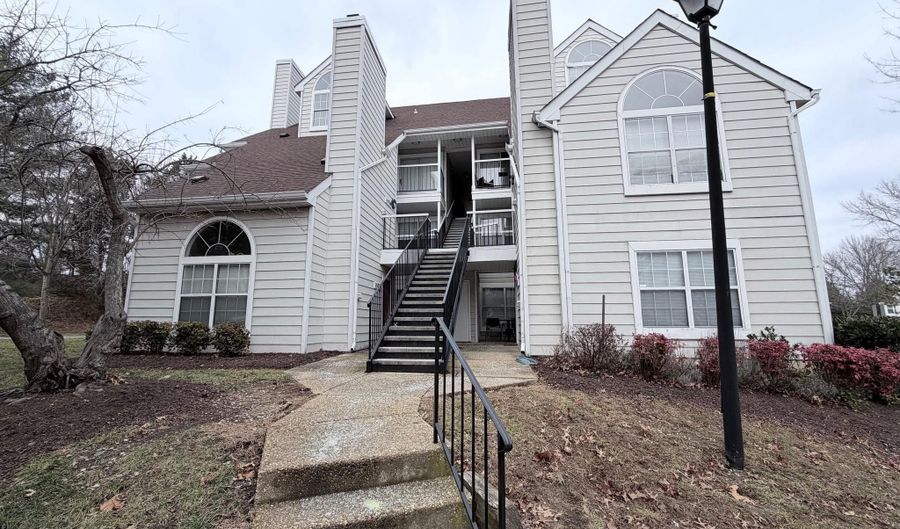 15777 EASTHAVEN Ct 302, Bowie, MD 20716 - 2 Beds, 2 Bath