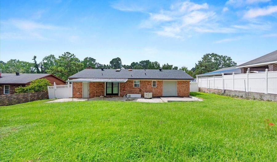 3552 Gardenbrook Dr, Augusta, GA 30906 - 3 Beds, 2 Bath