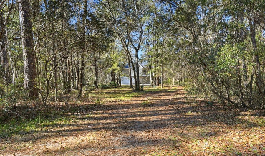 9450 Savannah Hwy, Adams Run, SC 29426 - 2 Beds, 2 Bath