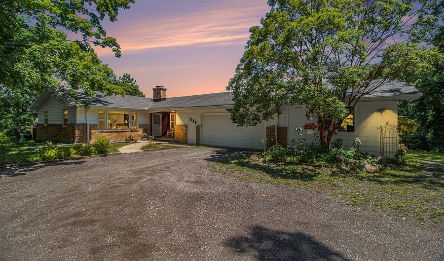 1480 Shevchenko Dr, Ann Arbor, MI 48103 - 4 Beds, 4 Bath
