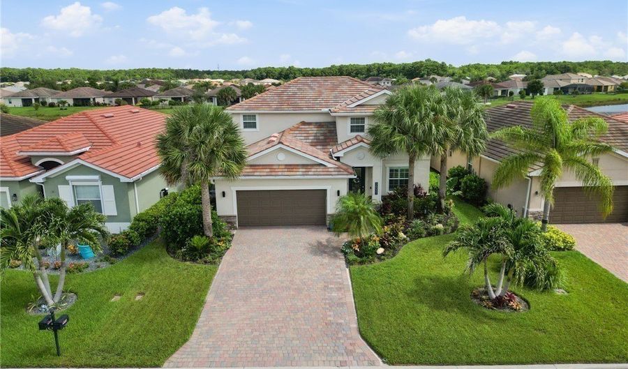 16037 Palmetto Prairie Dr, Alva, FL 33920 - 4 Beds, 3 Bath