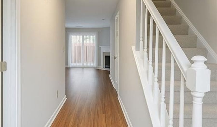 2900 Webb Bridge Rd, Alpharetta, GA 30009 - 2 Beds, 3 Bath