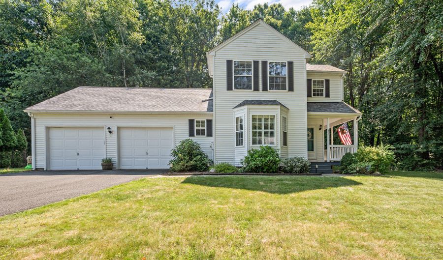 22 Quail Run, Bloomfield, CT 06002 - 3 Beds, 2 Bath
