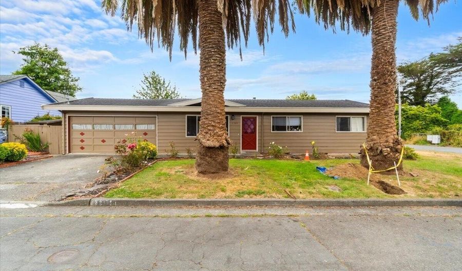 2345 Wilson St, Arcata, CA 95521 - 3 Beds, 2 Bath