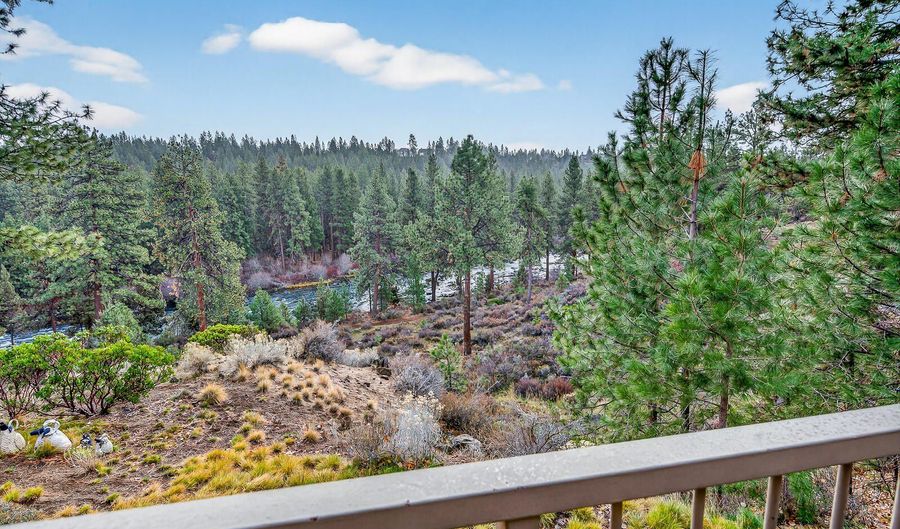 19745 Mount Bachelor Ct, Bend, OR 97702 - 4 Beds, 5 Bath