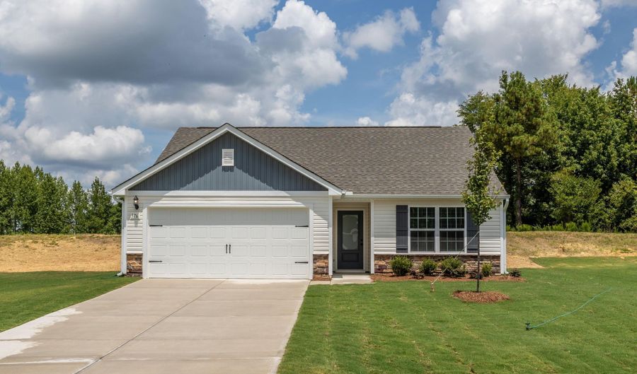544 Chedworth Dr, Angier, NC 27501 - 3 Beds, 2 Bath