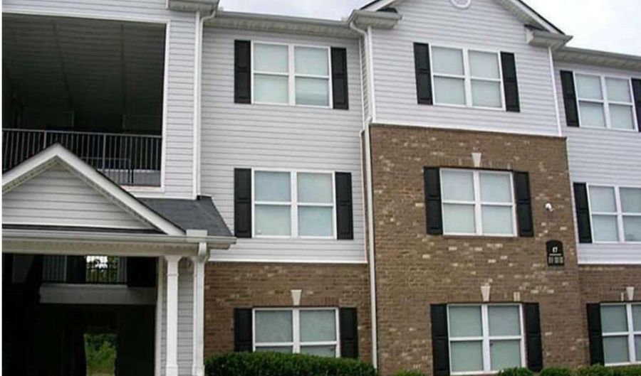 10103 Waldrop, Decatur, GA 30034 - 3 Beds, 2 Bath