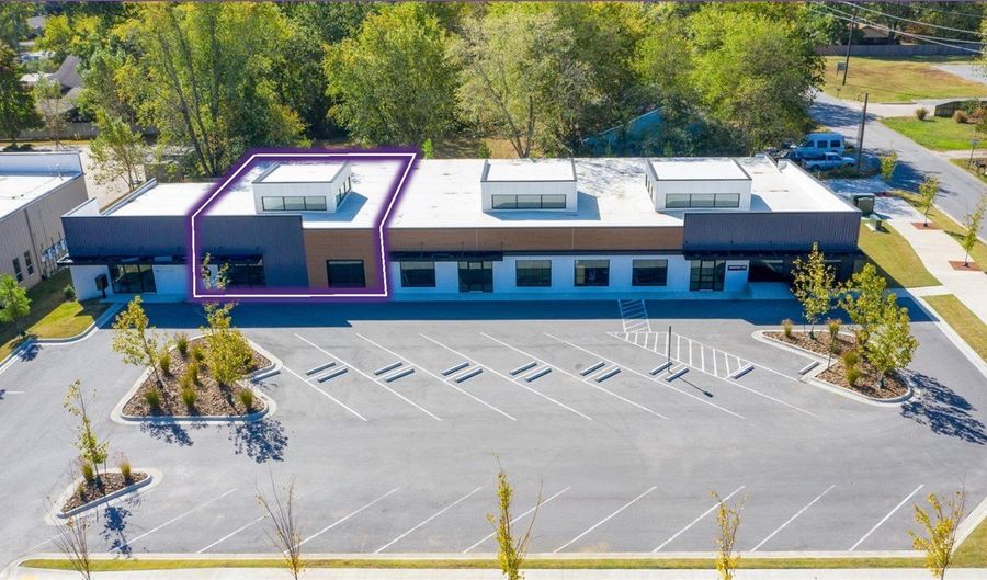 1003 S Main St 5, Bentonville, AR 72712 - 0 Beds, 0 Bath