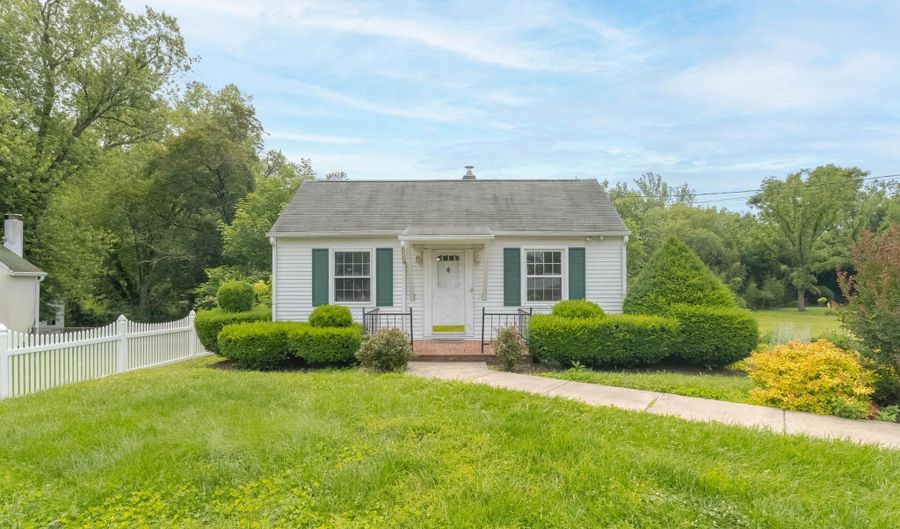 101 E MACPHAIL Rd, Bel Air, MD 21014 - 2 Beds, 2 Bath