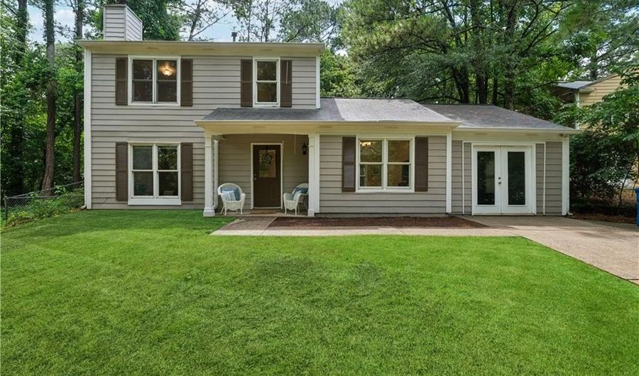 10350 Ash Rill Dr, Alpharetta, GA 30022 - 3 Beds, 2 Bath