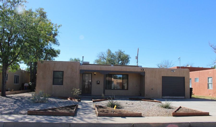 3812 Simms Ave, Albuquerque, NM 87108 - 2 Beds, 2 Bath