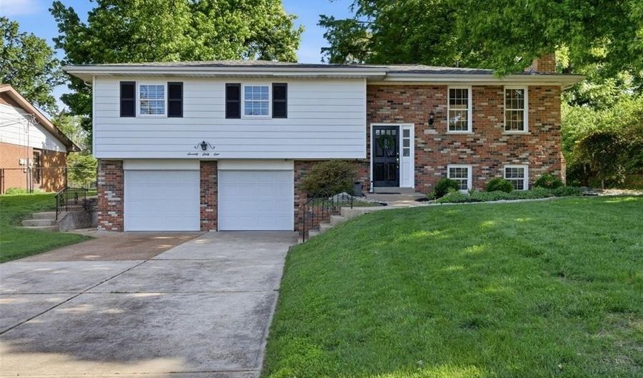 7061 Aliceton Ave, Affton, MO 63123 - 3 Beds, 3 Bath