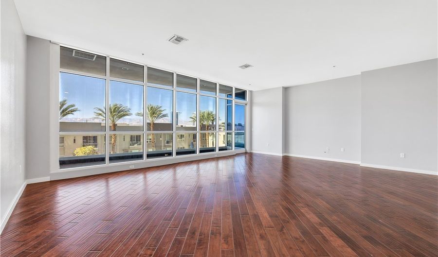 4575 DEAN MARTIN Dr 304, Las Vegas, NV 89103 - 2 Beds, 2 Bath