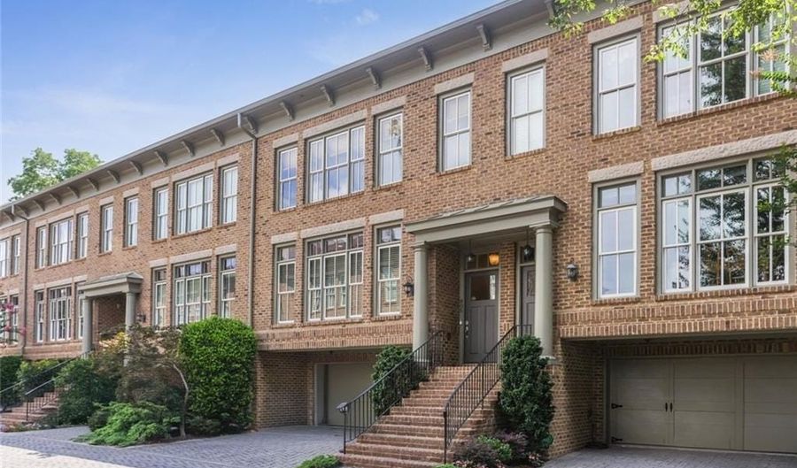 805 Highland Green Way NE, Atlanta, GA 30306 - 2 Beds, 3 Bath