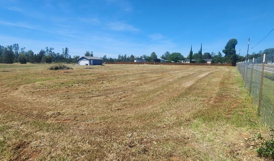6588 Saddle Trl, Anderson, CA 96007 - 0 Beds, 0 Bath