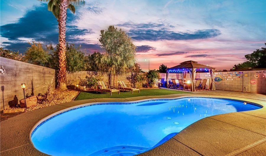 1724 Millstream Way, Henderson, NV 89074 - 5 Beds, 3 Bath