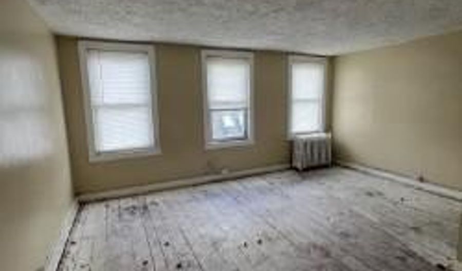 228 S STRICKER St, Baltimore, MD 21223 - 4 Beds, 1 Bath