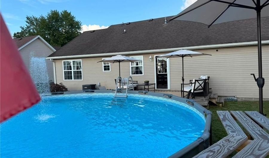 3389 N Thomastown Rd, Austin, IN 47102 - 3 Beds, 2 Bath