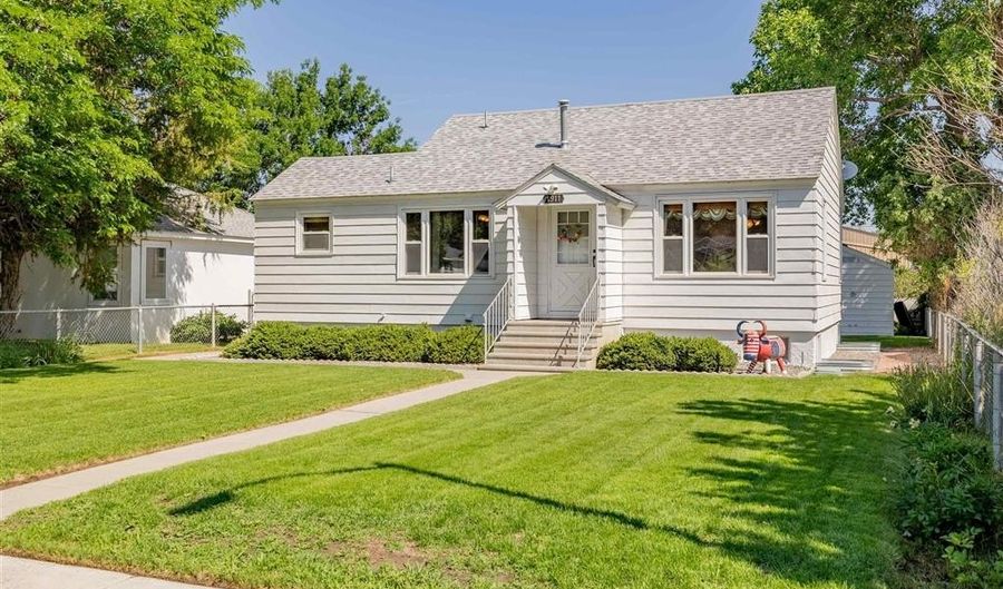 1911 Beck Ave, Cody, WY 82414 - 4 Beds, 2 Bath