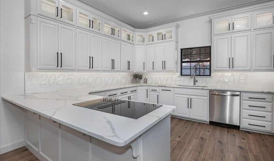 7402 PARK RIDGE Dr, Amarillo, TX 79119 - 4 Beds, 4 Bath