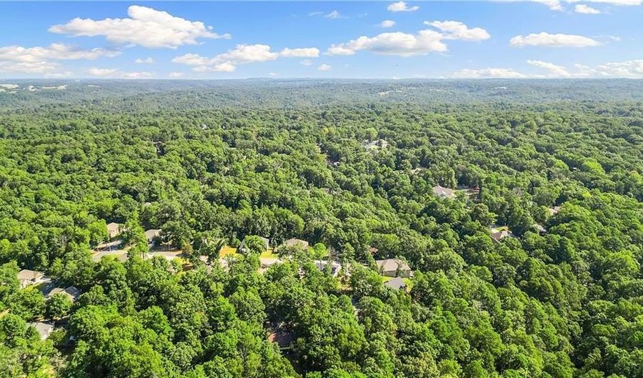 3 Wyre Ln, Bella Vista, AR 72714 - 3 Beds, 2 Bath
