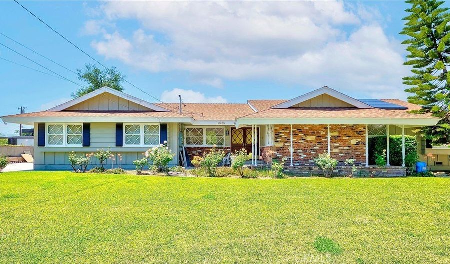 2215 El Monte Ave, Arcadia, CA 91007 - 4 Beds, 5 Bath