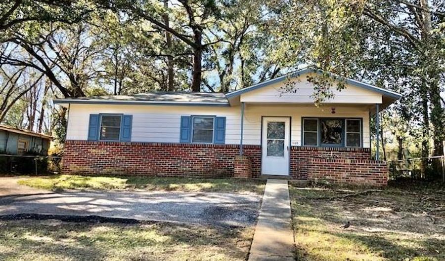 1165 MIDDLE RING Rd, Mobile, AL 36608 - 3 Beds, 1 Bath