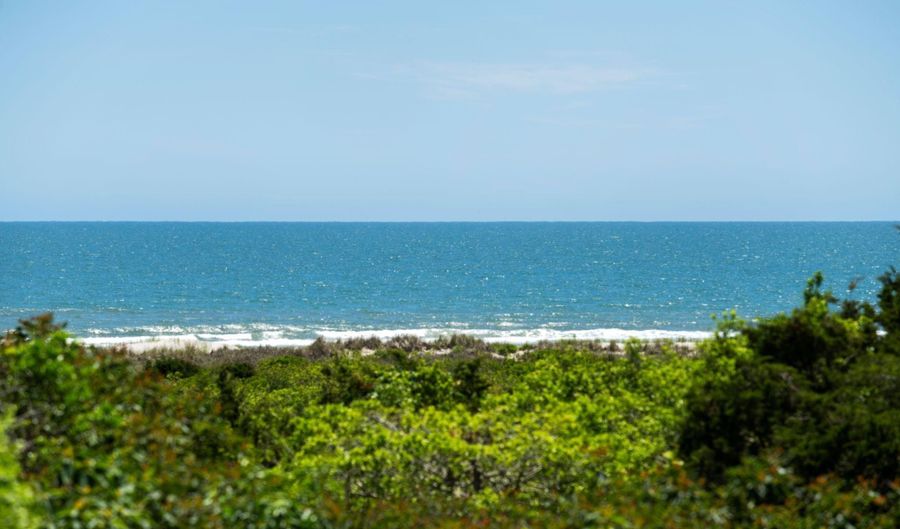 5499 Dune Dr, Avalon, NJ 08202 - 6 Beds, 8 Bath