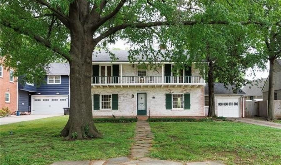 1655 Cherokee Pl, Bartlesville, OK 74003 - 3 Beds, 3 Bath