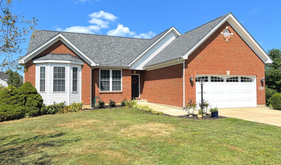 1198 Wildflower Ct, Alexandria, KY 41001 - 3 Beds, 2 Bath
