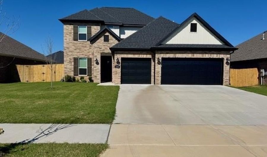5302 SW Firethorn Ln, Bentonville, AR 72713 - 4 Beds, 3 Bath